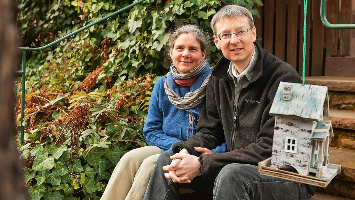 Stuttgarter Paar über digitalen Minimalismus: Eine Ehe ohne Smartphone: „Dafür hätten wir gar keine Zeit“
