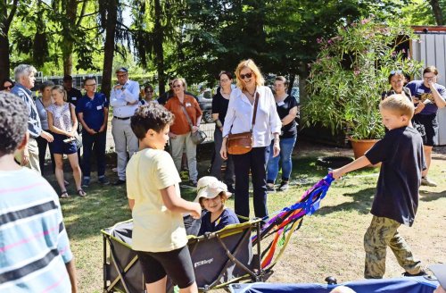 Waldheime in Stuttgart: Die Bürgermeisterin bringt Geschenke