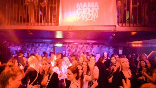 Hot or not: „Mama geht tanzen“ und „Moms on Fire“: Brauchen Mütter wirklich eine eigene Partyreihe?