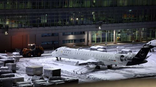 Nach Eisregen: Betrieb am Münchner Flughafen wieder aufgenommen