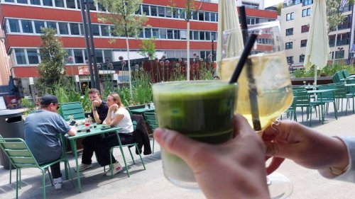 Ausgecheckt: Joseph-Süß-Oppenheimer-Platz: Zwischen Korean Food, Cafés zum Sonnen, Mode und Day Partys