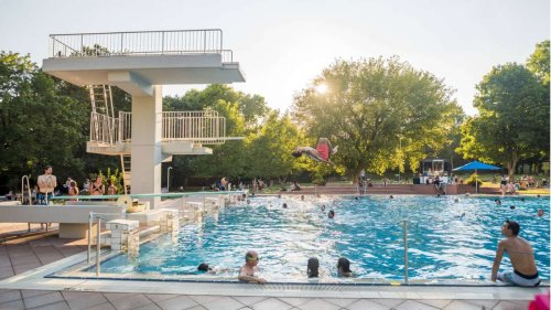 Freibad Möhringen im Test: Zwischen Freibadpommes und FKK-Wiese