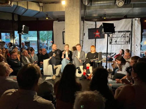 RAF-Podcast-Launch im White Noise: Gudrun, DJ Gysi und kollektive Radikalisierung
