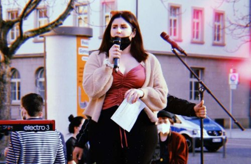 Stuttgarter Aktivistin über Iran-Proteste: Die 25-jährige Mersedeh macht sich für Menschen im Iran stark
