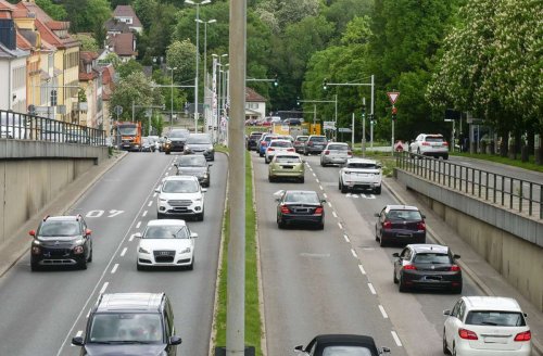 Tunnel in Ludwigsburg: Neue Idee für Verkehrsprobleme: Wohnen über der B27