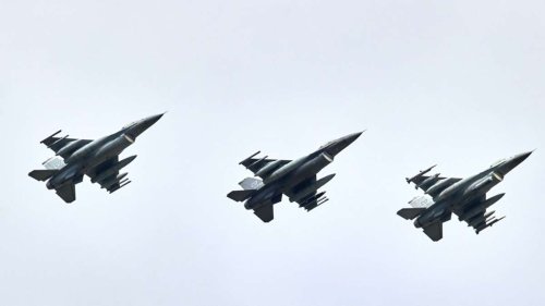 Wichtige Maschinen für Kiew: Ukraine verliert dritte F-16 – Pilot gerettet