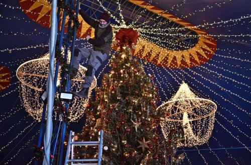 Weihnachtszirkus Waiblingen: So laufen die Vorbereitungen auf die Eröffnung