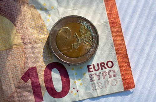 Neue Lohnuntergrenze: Zwölf Euro Mindestlohn – ab wann?