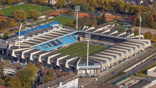 Auswärtsspiel des VfB Stuttgart: Kein Zug hält in Bochum – wie VfB-Fans zum Stadion kommen