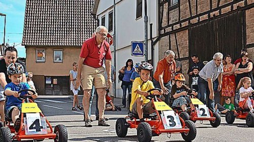 Wochenendtipps in und um Leonberg: Go-Karts am Maifest, Glaubensbruder bei der Stadtführung
