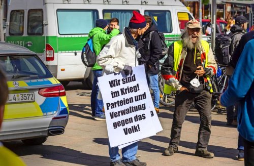 Querdenker in der Region Stuttgart: Wie gewaltbereit sind Corona-Leugner?