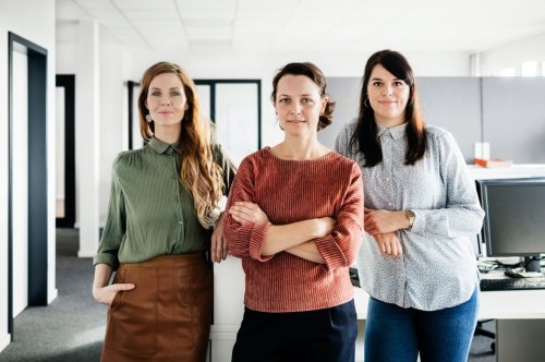 Warum Frauen im Job oft in Konkurrenz zueinander stehen