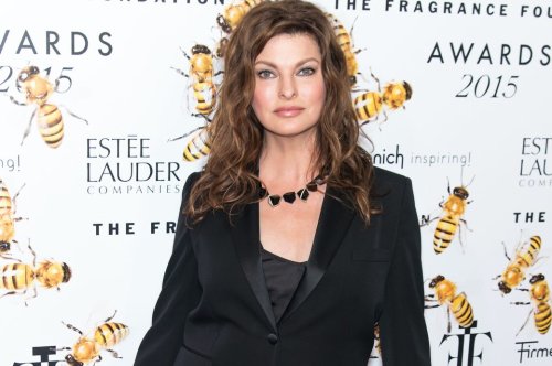 Körper verformt! Beauty-Eingriff stürzte Linda Evangelista in Depressionen