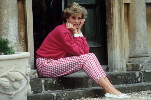 8 Fashion-Looks von Prinzessin Diana, die immer wieder im Trend sind