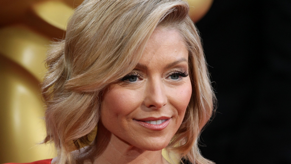Kelly Ripa Just Tested Positive for COVID—Here’s How Soon She’s ‘Returning’ to Her Show