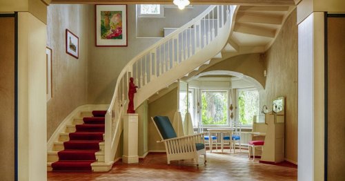 9 simple ways to make your hallway instantly more interesting