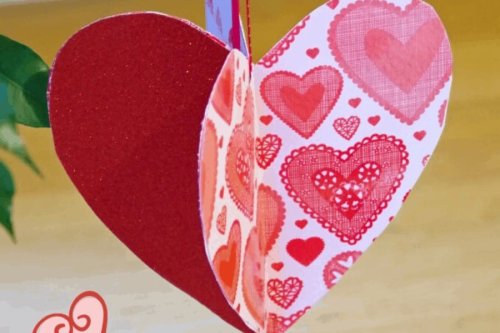 Easy Valentines Day Craft Idea: Make 3D Paper Hearts!