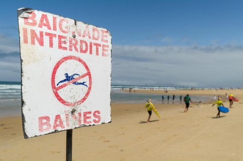 Baïnes et courants d’arrachement : ce qu’il faut savoir avant d’aller se baigner, en particulier dans le Sud-Ouest