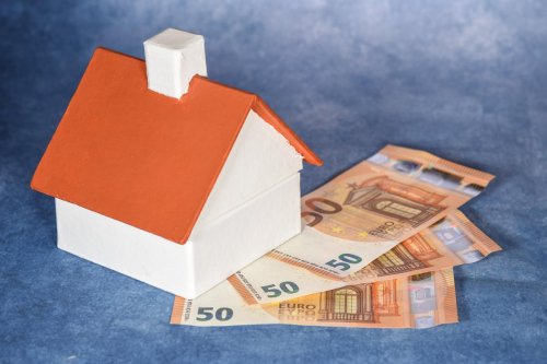 Immobilier au Pays basque : le prêt hypothécaire cautionné, une solution d’emprunt adaptée aux seniors
