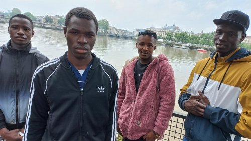 Bayonne : Des attestations pour acte de dévouement aux jeunes migrants qui ont sauvé un homme de la noyade