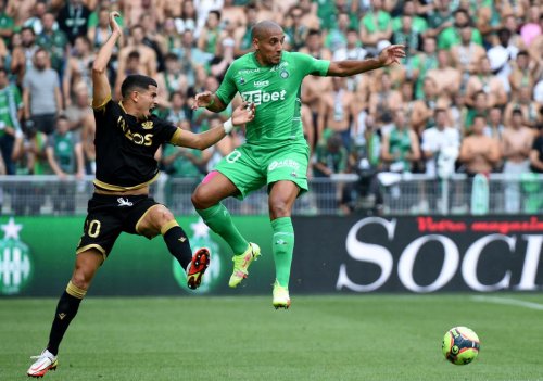 Ligue 1 : Saint-Étienne, dernier et en crise : « une période très difficile et un derby capital », admet Youssouf