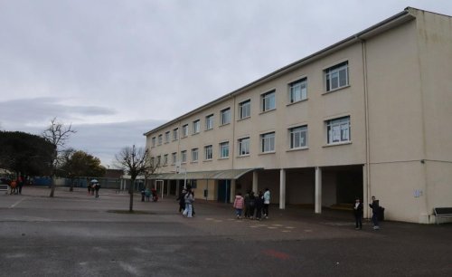 Ambès : la rénovation de l’école élémentaire lancée cet été, « nous visons une réduction de 50 % de la consommation d’énergie »