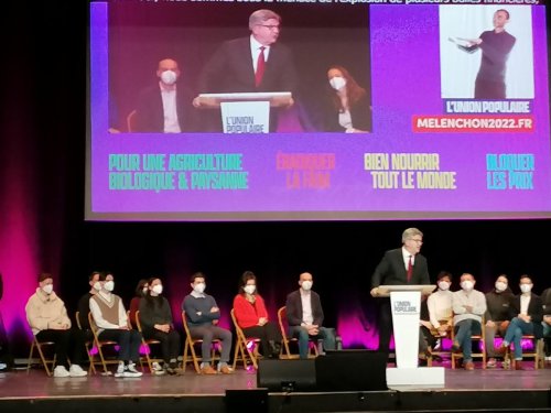 Présidentielle 2022 : à Bordeaux, Mélenchon étrille la « Primaire machin chose »