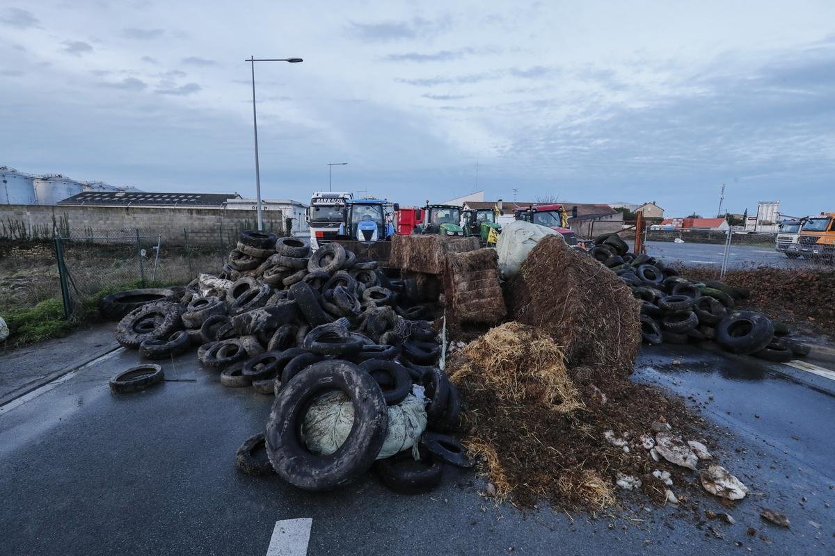 Colère des agriculteurs en Charente-Maritime : la colère agricole coince la pompe à essence à La Rochelle