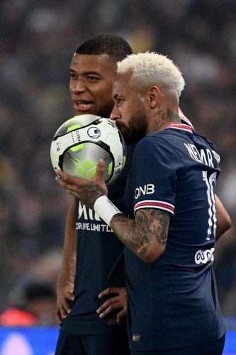 Football : Neymar veut « rester » au Paris SG malgré les rumeurs