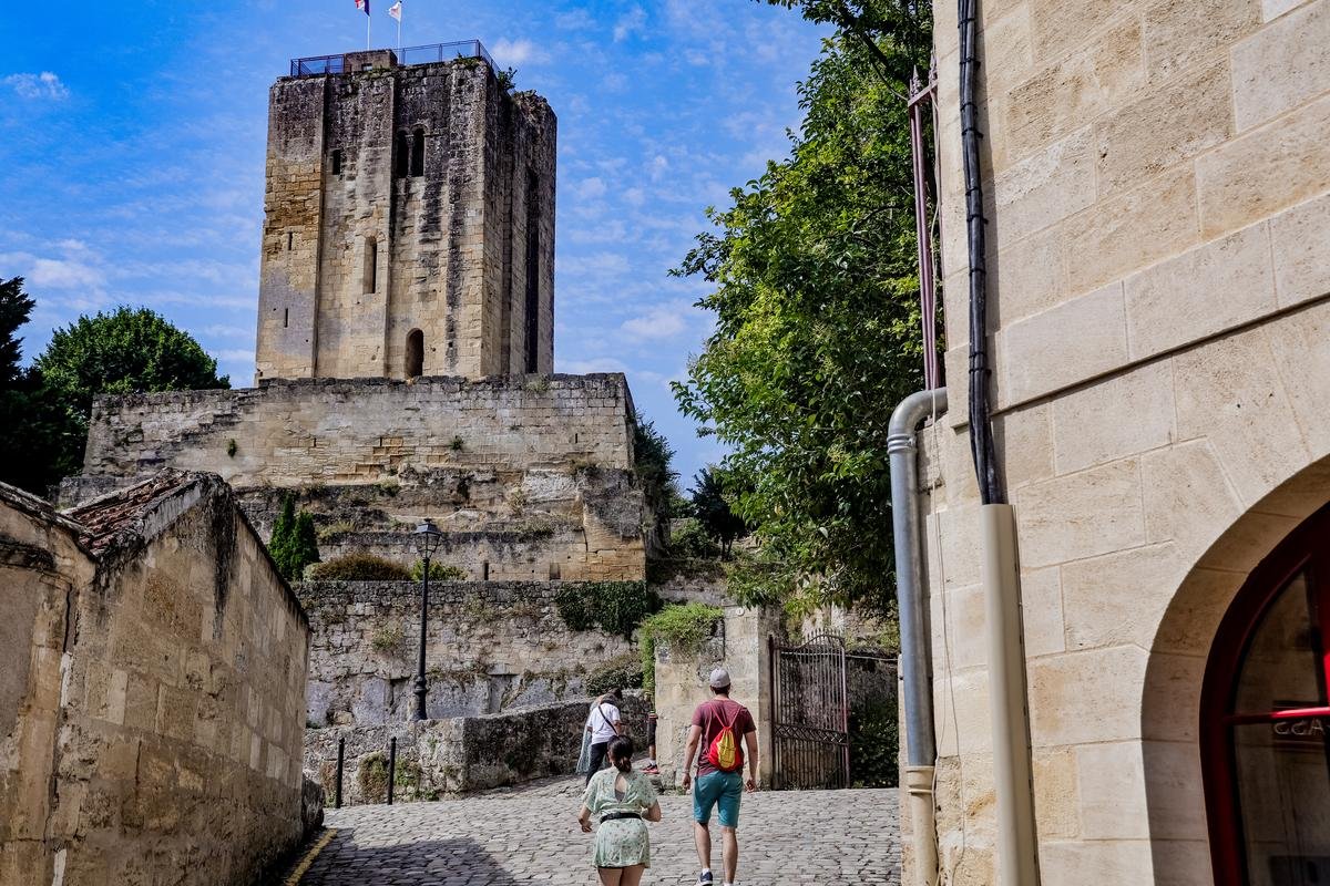 Tourisme en Gironde : entre vignes et pierre, Saint-Émilion raconte mille ans d’histoire