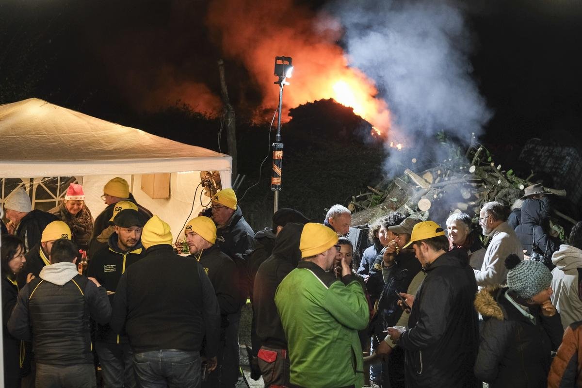 Colère des agriculteurs : la mobilisation faiblit, mais des barrages persistent dans le Sud-Ouest