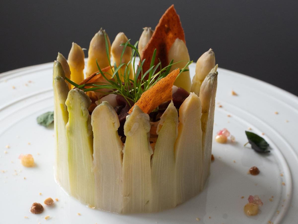 Landes : la saison de l’asperge est arrivée, les chefs la mettent à toutes les sauces