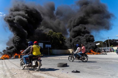 Haïti : prison, aéroport, commissariat, les gangs attaquent Port-au-Prince pour prendre le pouvoir