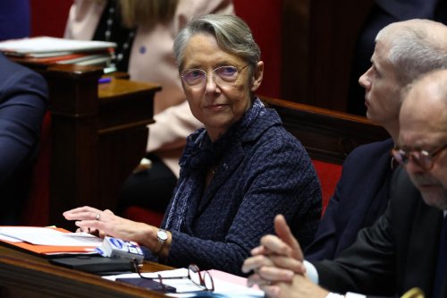 Retraites : ceux ayant commencé à travailler entre 20 et 21 ans pourront partir à 63 ans, annonce Borne