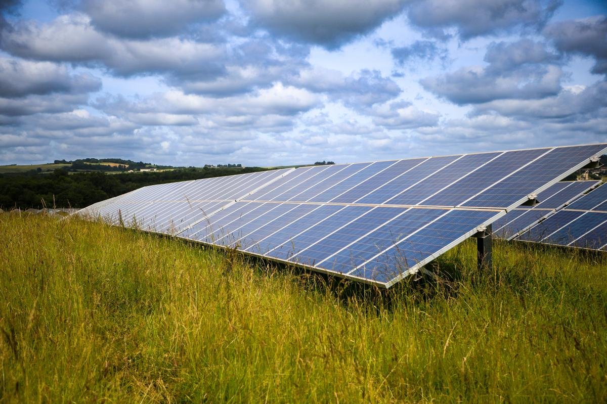 « Une très bonne nouvelle » : en Lot-et-Garonne les opposants aux champs photovoltaïques applaudissent l’abandon du projet Total