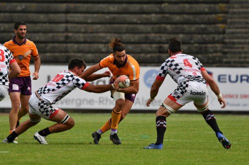 Rugby (Nationale) : Soyaux-Angoulême prend une belle option sur la montée à Valence-Romans