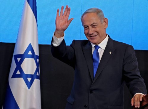 Israël : de retour au pouvoir, Netanyahou s’entoure d’alliés racistes et homophobes