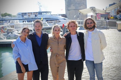Festival de la fiction télé de La Rochelle : voilà à quoi ressemble une séance photo avec Leïla Bekhti
