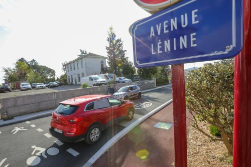 Tarnos à la Une : quand les plaques de rues ont une teinte très politique