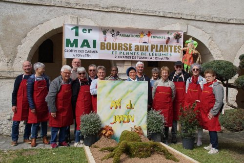 La Bourse aux plantes de Jonzac fête sa 21e édition