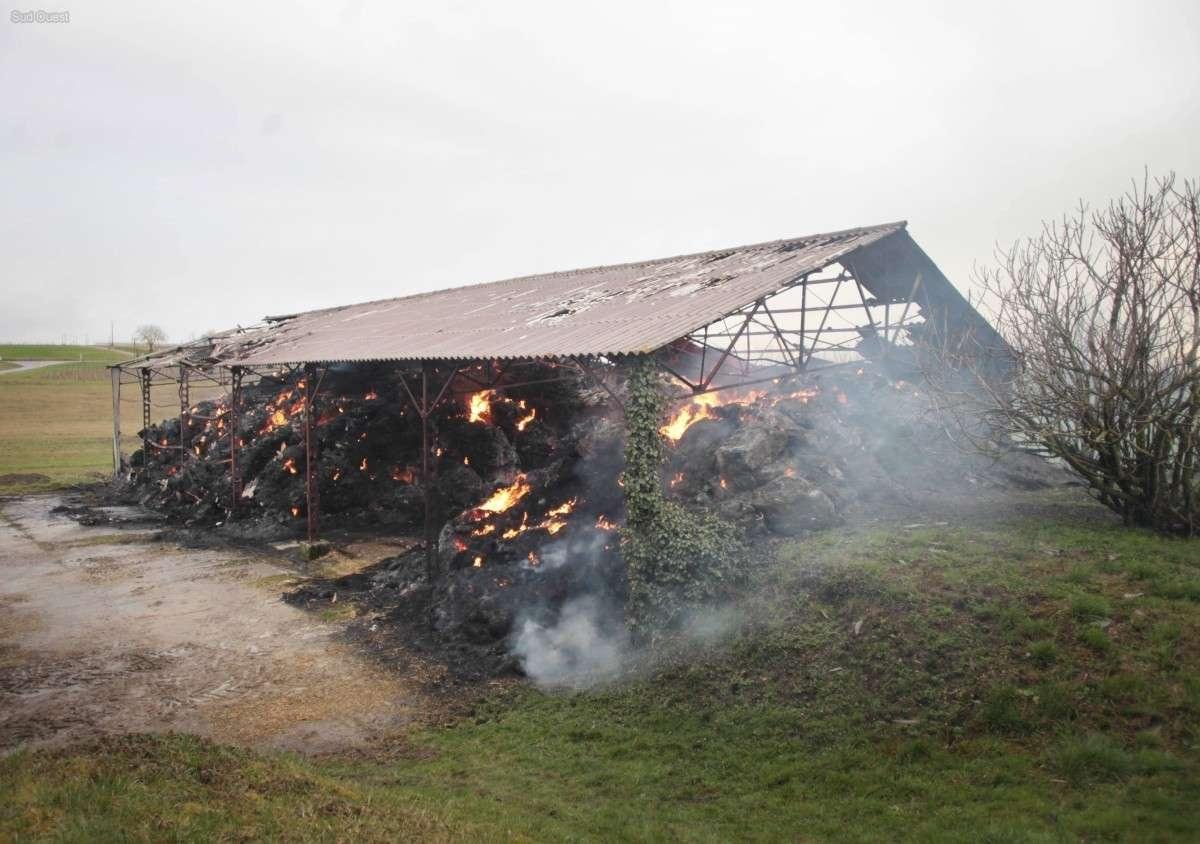 Un agriculteur perd des moutons dans l’incendie de sa grange, en Dordogne