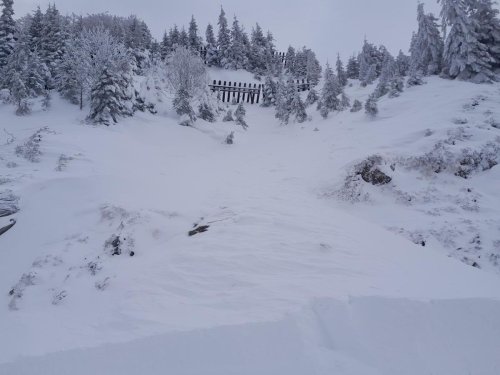Pyrénées : six avalanches en une journée sur la route de La Pierre Saint-Martin