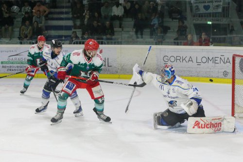 Hockey (Magnus) : l’Anglet Hormadi achève sa saison par une défaite à Briançon