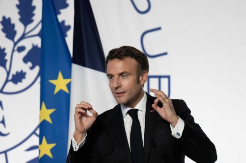 Emmanuel Macron aux États-Unis : le président critique les mesures économiques « super agressives » de Joe Biden