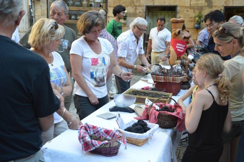 Le marché aux truffes de Sarlat ouvre le 2 décembre