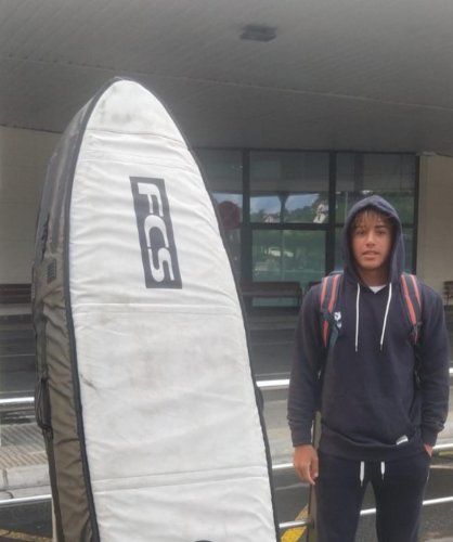 Surf : l’Hendayais Iñigo Madina part à la conquête des championnats du monde juniors