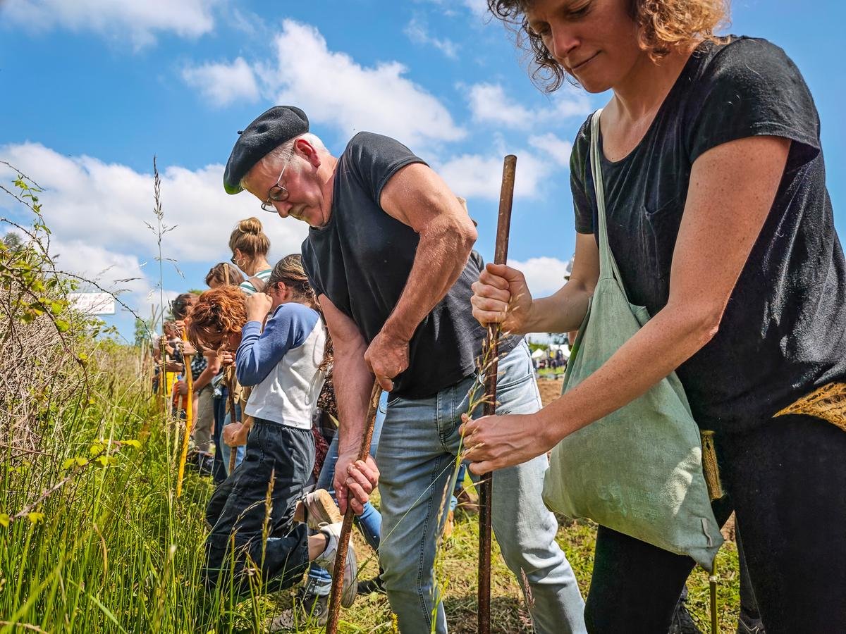 Marienia à Cambo-les-Bains : le « Serment des makila » contre le projet de résidence de Bouygues