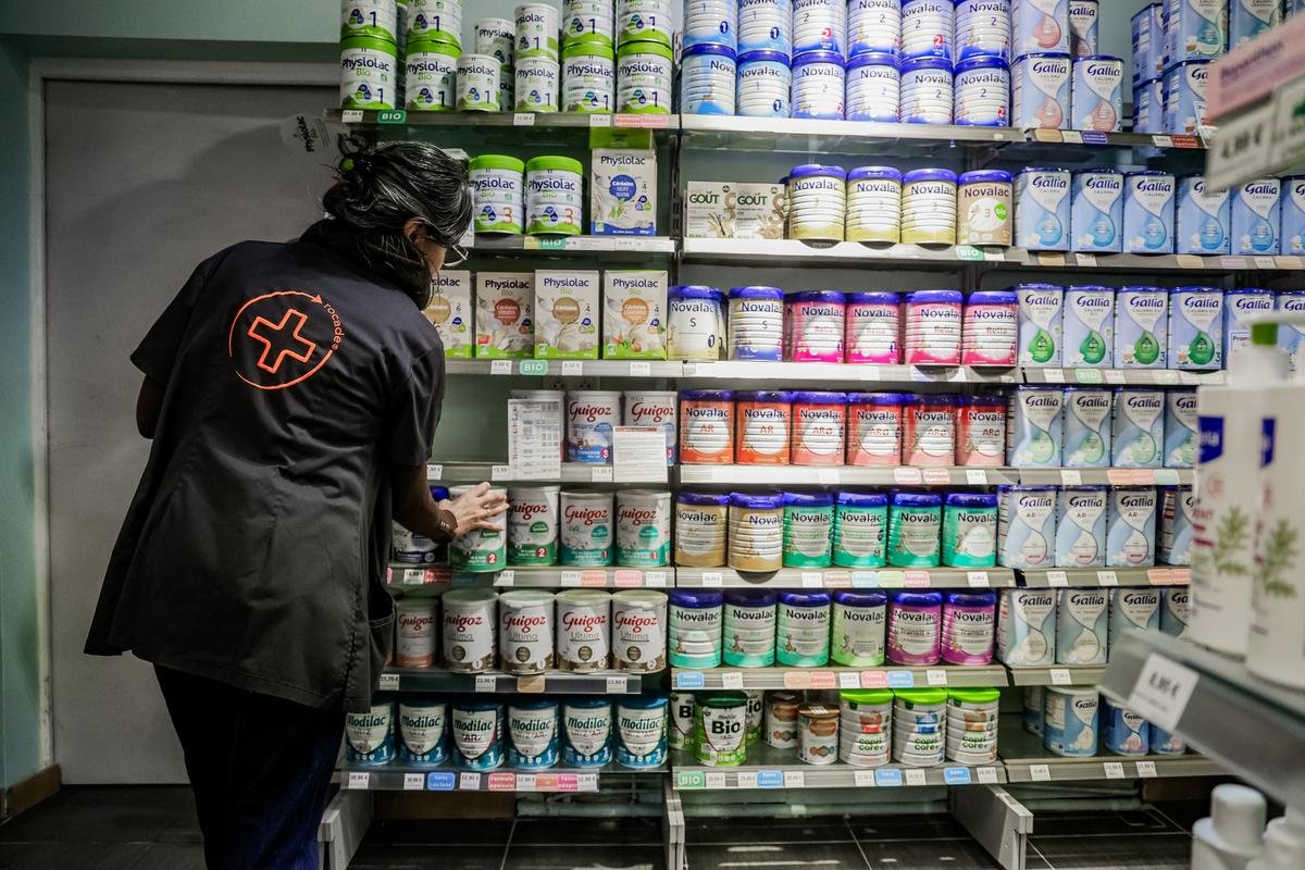 Laits infantiles contaminés : à quelles obligations sont soumis les industriels ?