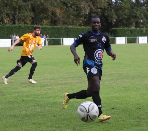 Football : huit clubs de Dordogne se mettent à jour