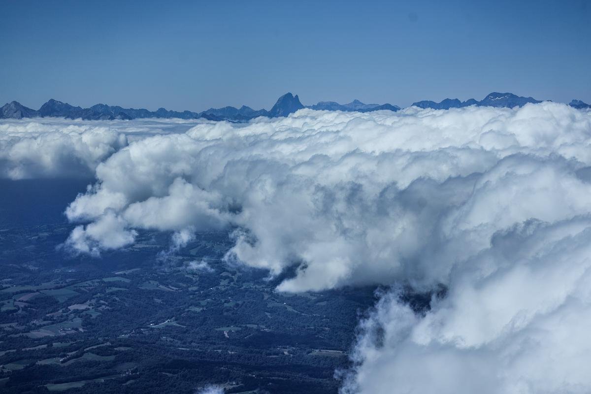 Des dizaines de tonnes de pesticides présentes dans les nuages, révèle une étude